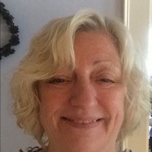 Meet your Posher, Frances